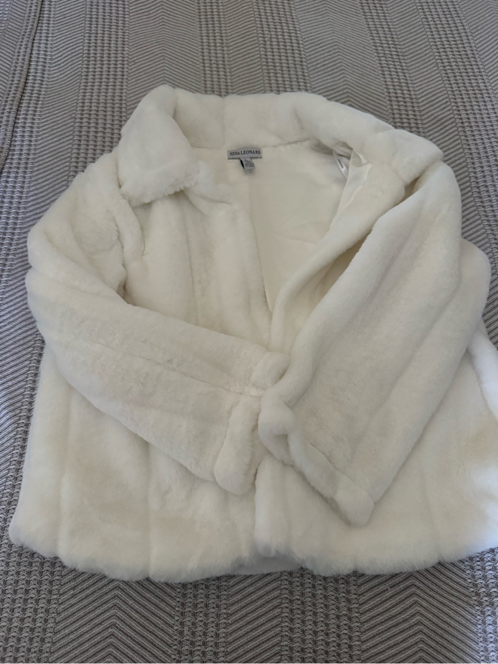 Nina Leonard Cream Faux Fur Teddy Jacket